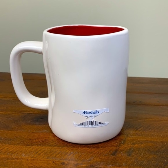 Rae Dunn “Let’s Kiss” Mug with Red Inside - Picture 4 of 7